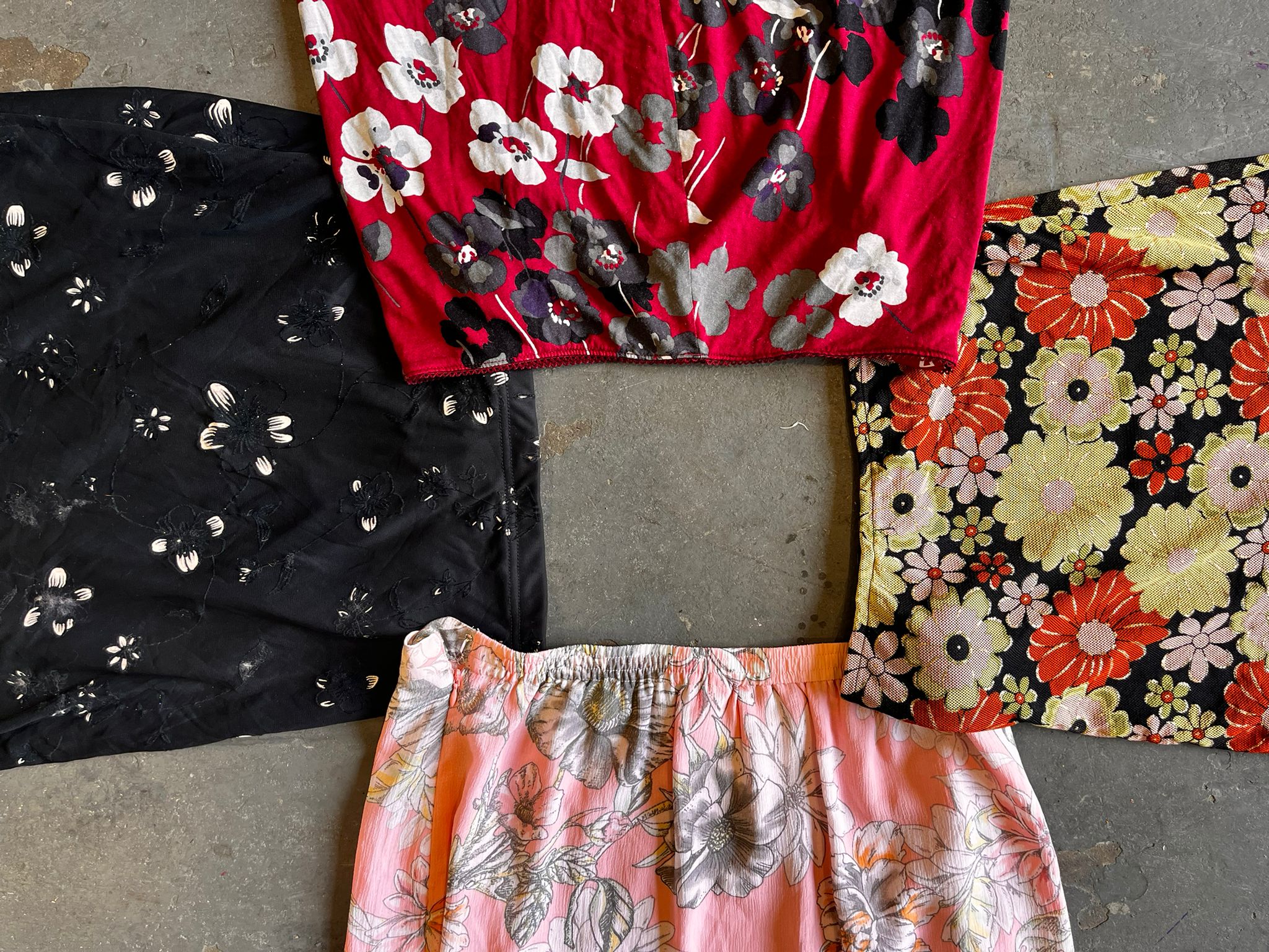 Vintage Wholesale Y2K Skirt Mix